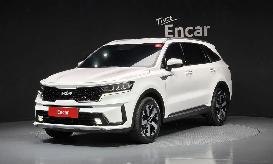 Kia Sorento — фото 1