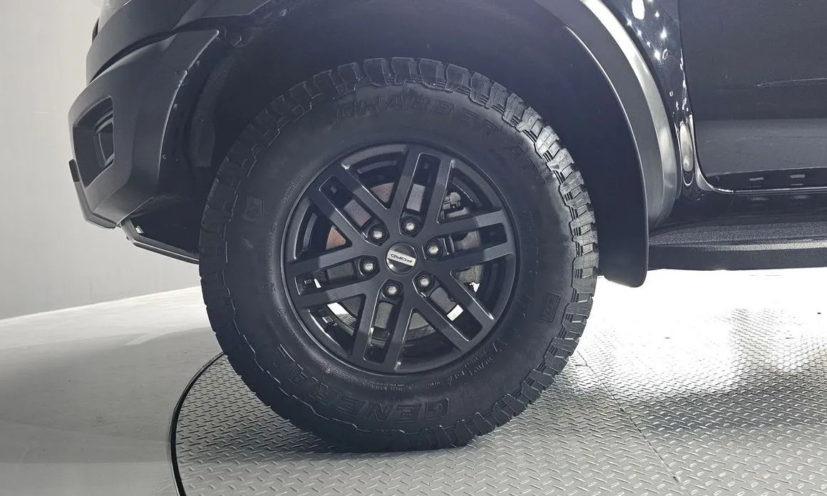 Ford Ranger — фото 10