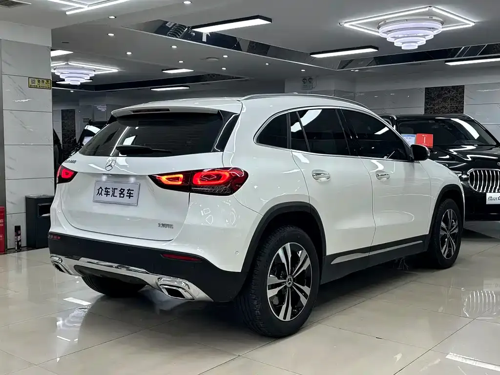 Mercedes-Benz GLA — фото 2