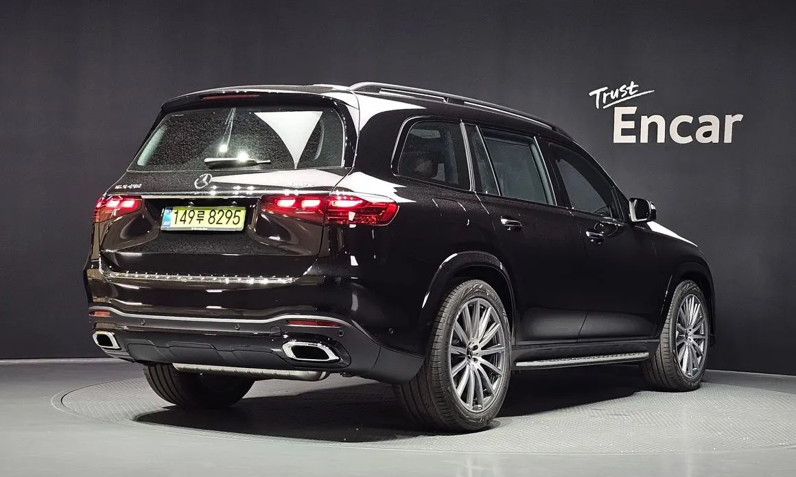 Mercedes-Benz GLS-Class — фото 6