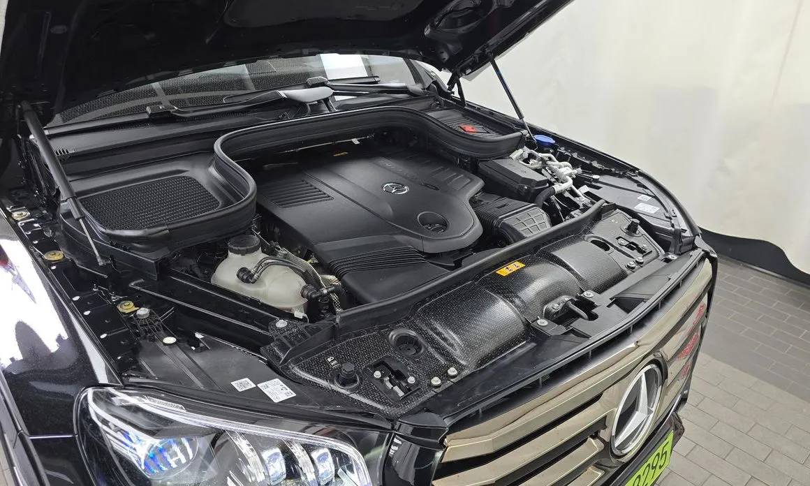 Mercedes-Benz GLS-Class — фото 10