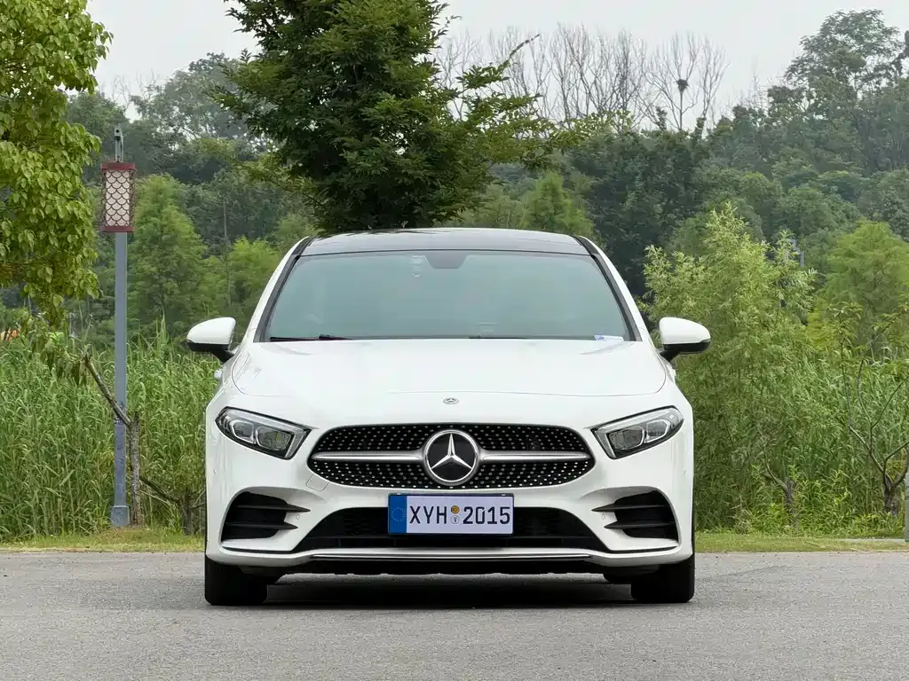 Mercedes-Benz A-Class — фото 8