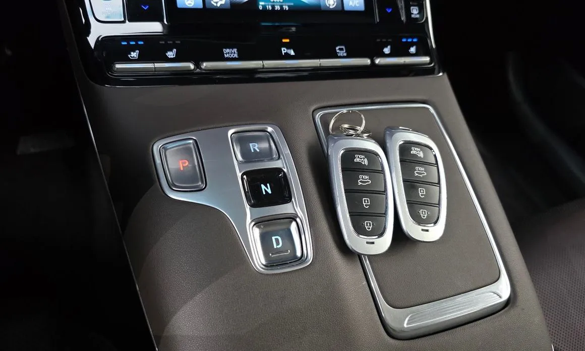 Hyundai Grandeur — фото 10