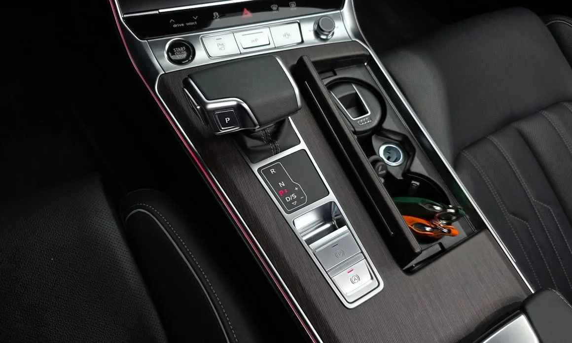 Audi A6 — фото 5
