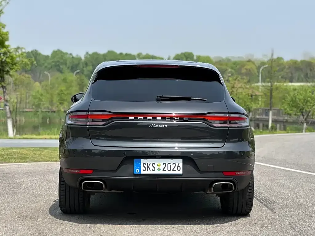 Porsche Macan — фото 7