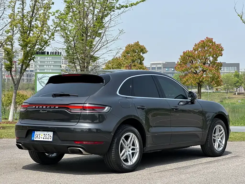 Porsche Macan — фото 3