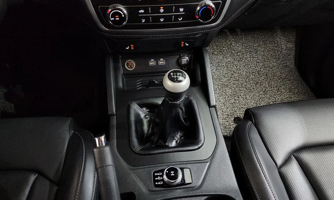 KG Mobility (Ssangyong) Rexton — фото 10
