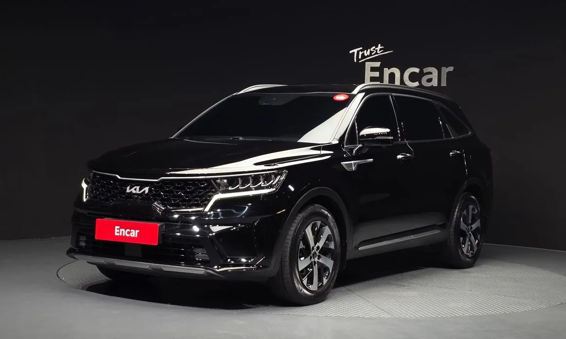 Kia Sorento — фото 1