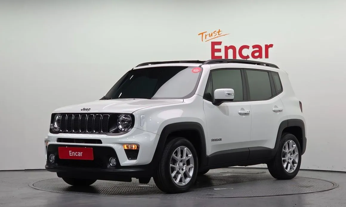 Jeep Renegade — фото 1