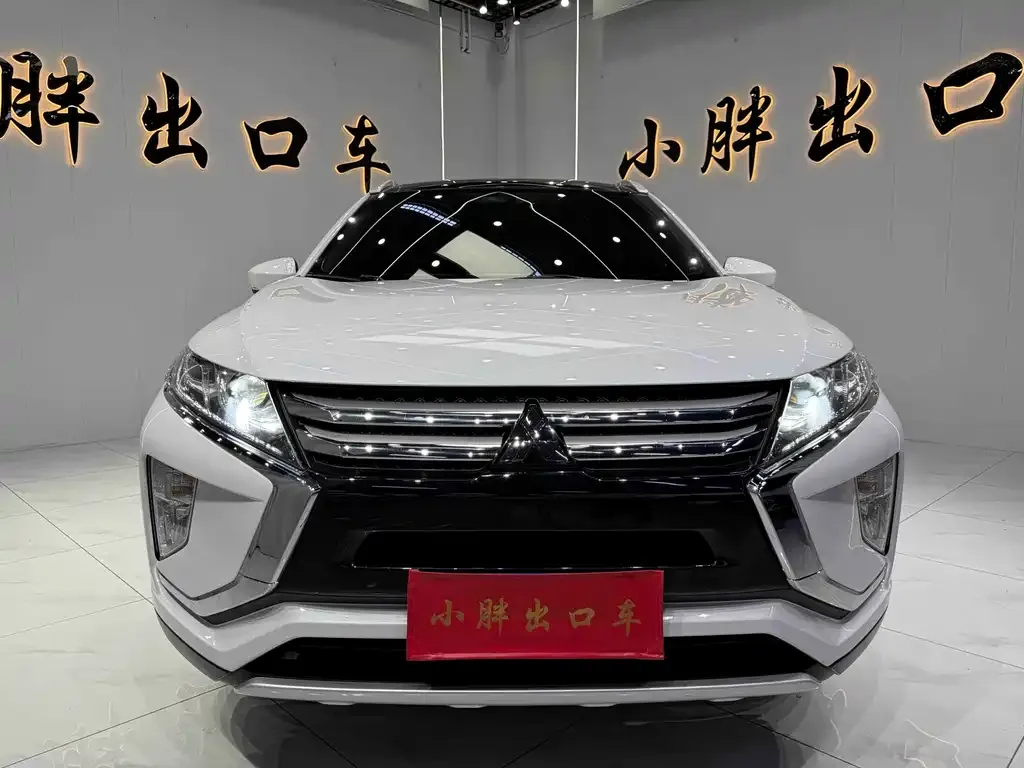 Mitsubishi Eclipse Cross — фото 9