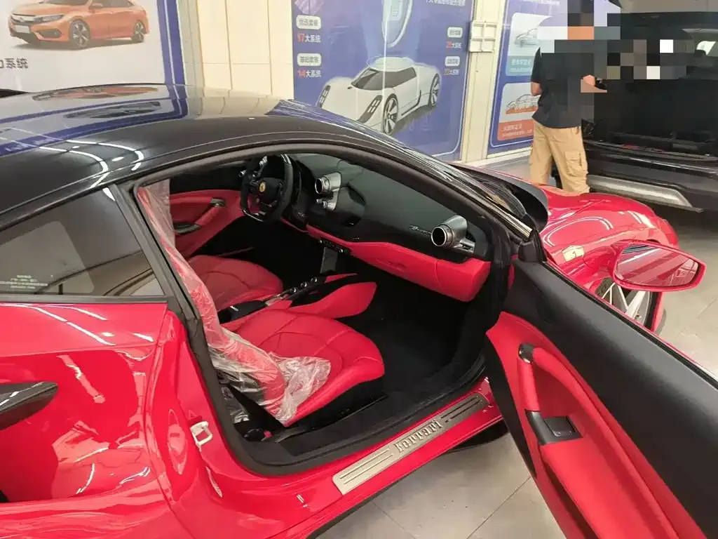 Ferrari F8 — фото 4