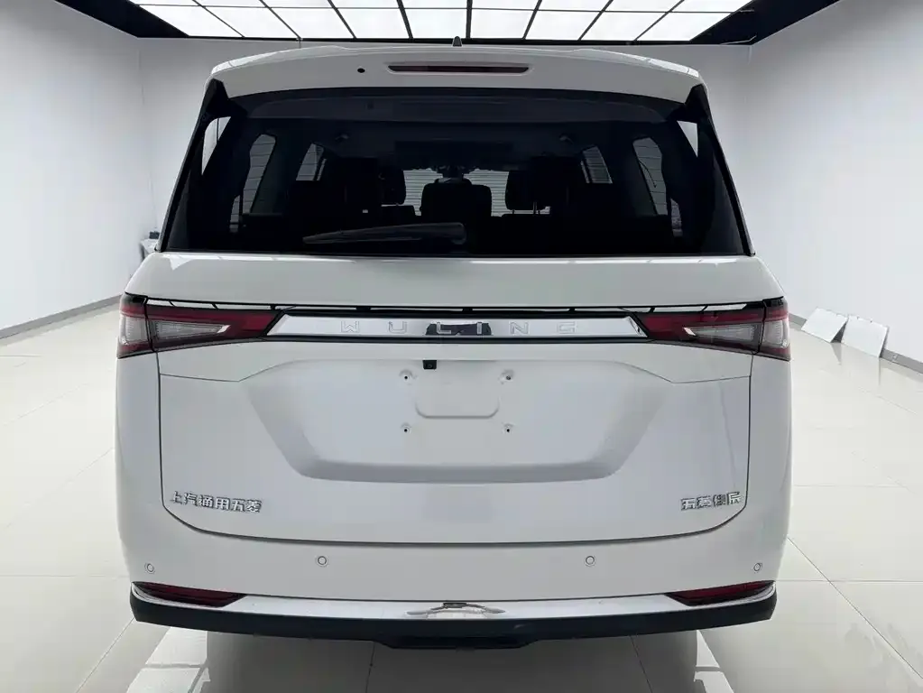 Wuling Jiachen — фото 2