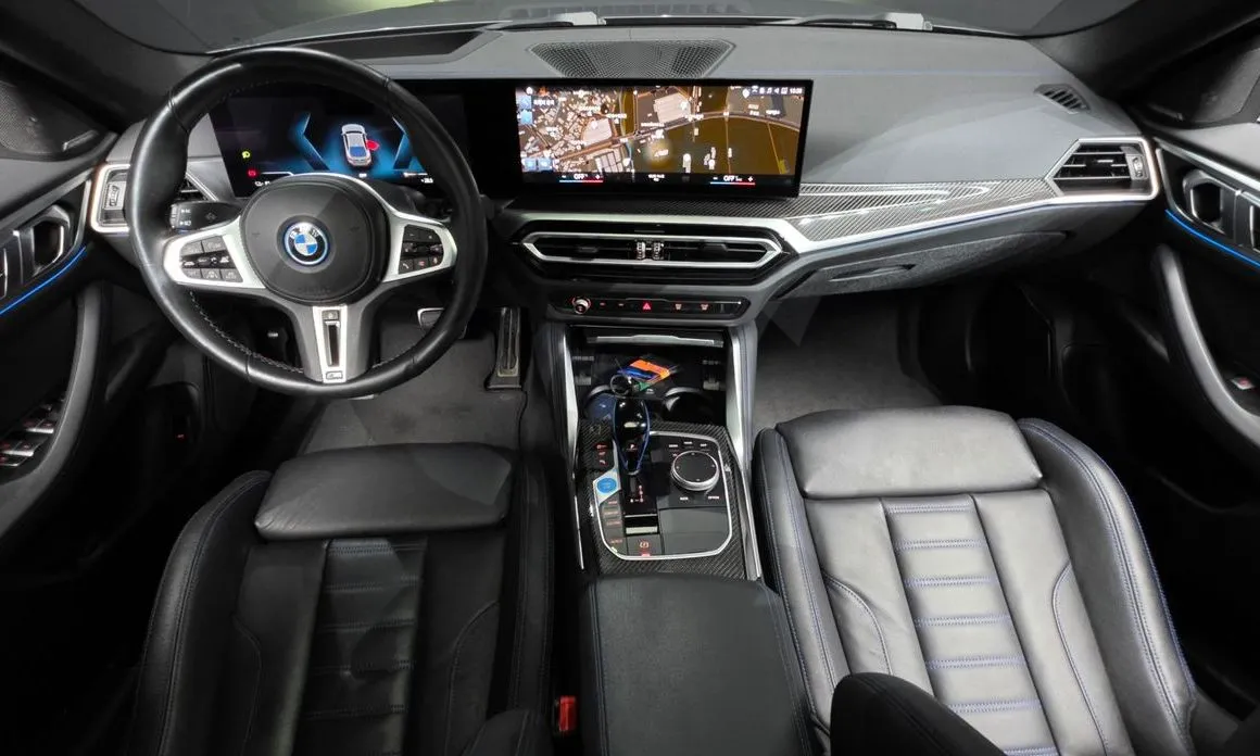 BMW i4 — фото 8