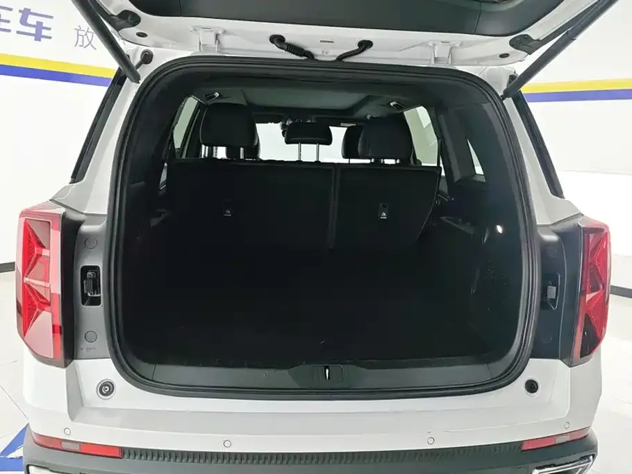 GAC Motor Trumpchi GS8 — фото 3