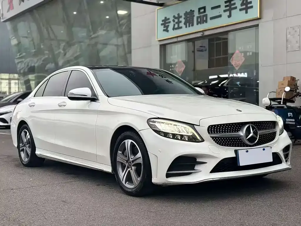 Mercedes-Benz C-Class — фото 9
