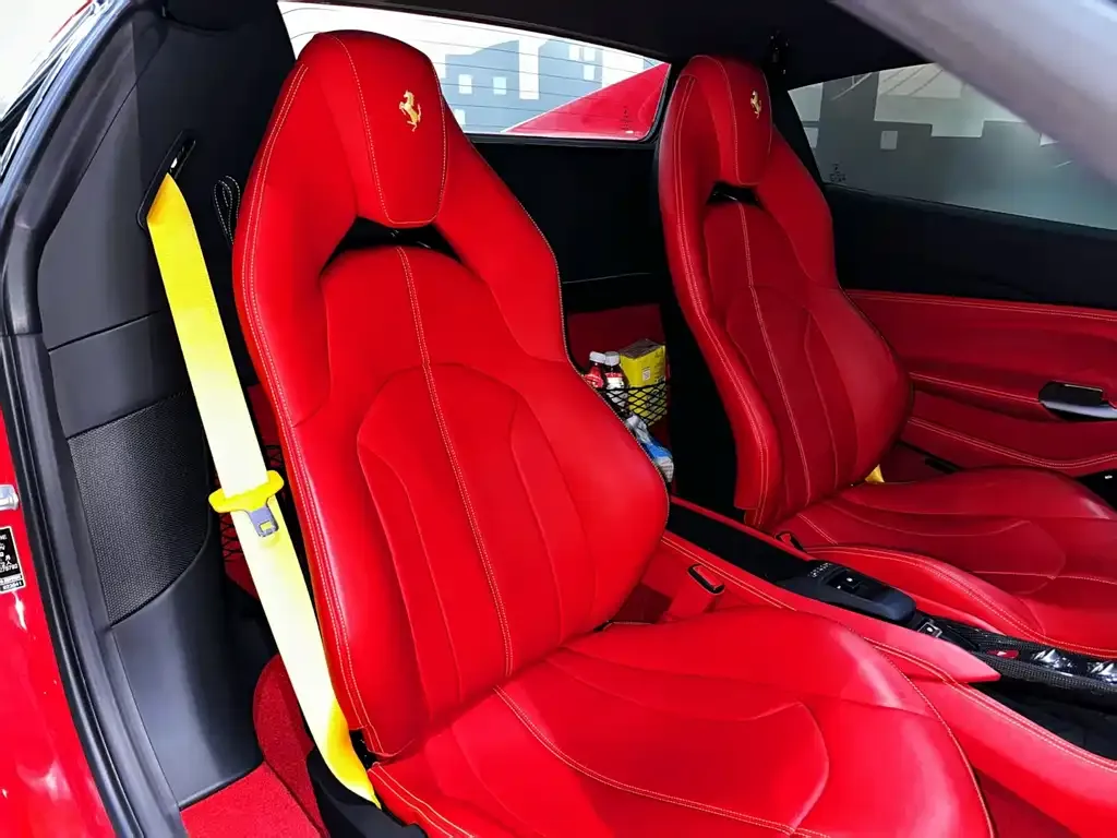 Ferrari F8 — фото 2