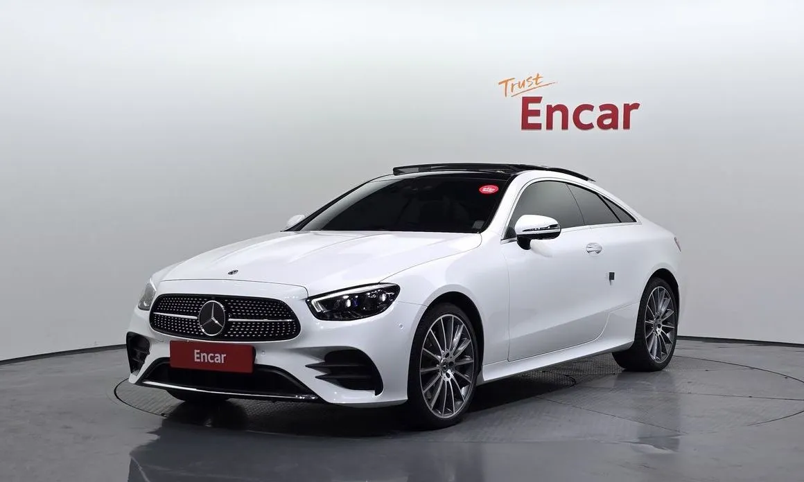 Mercedes-Benz E-Class — фото 1