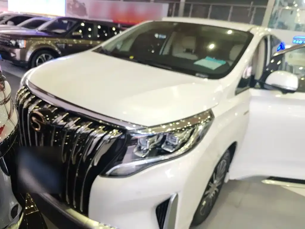 GAC Motor Trumpchi M8 — фото 1