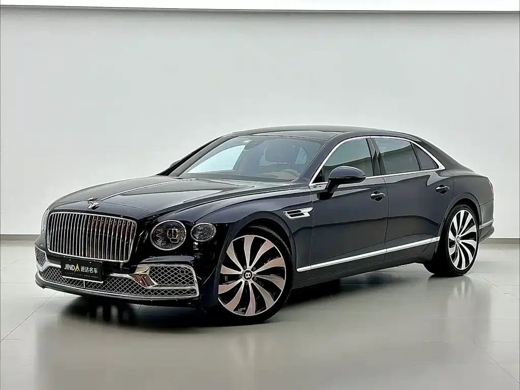 Bentley Flying Spur — фото 1