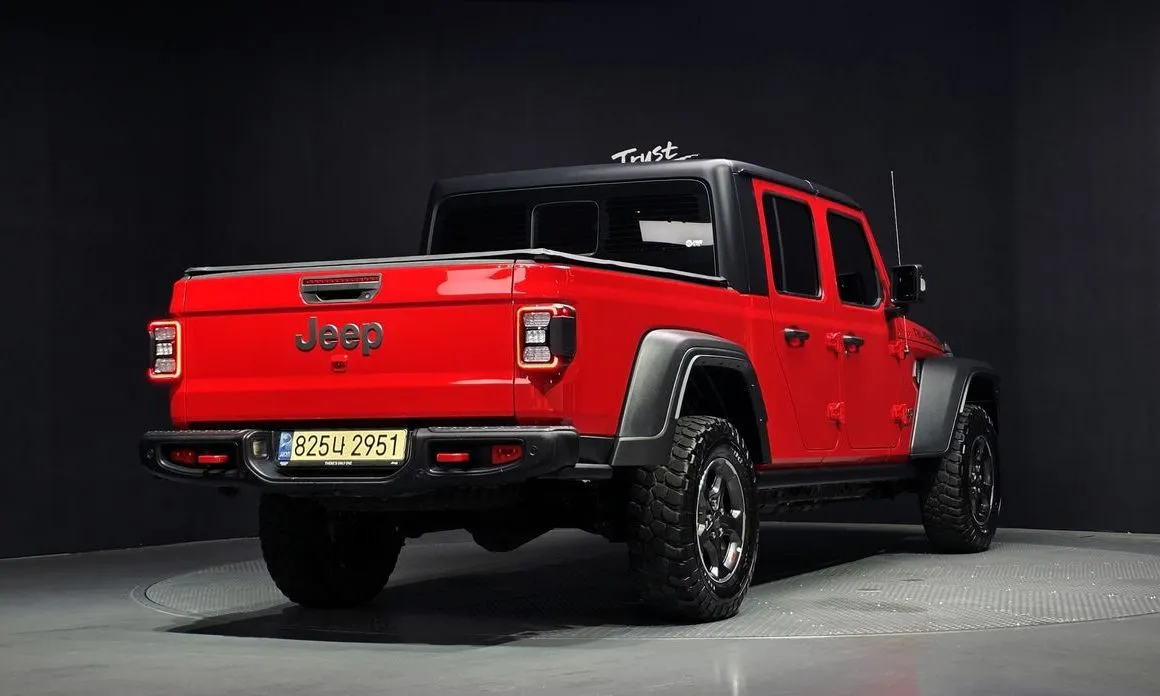 Jeep Gladiator — фото 2