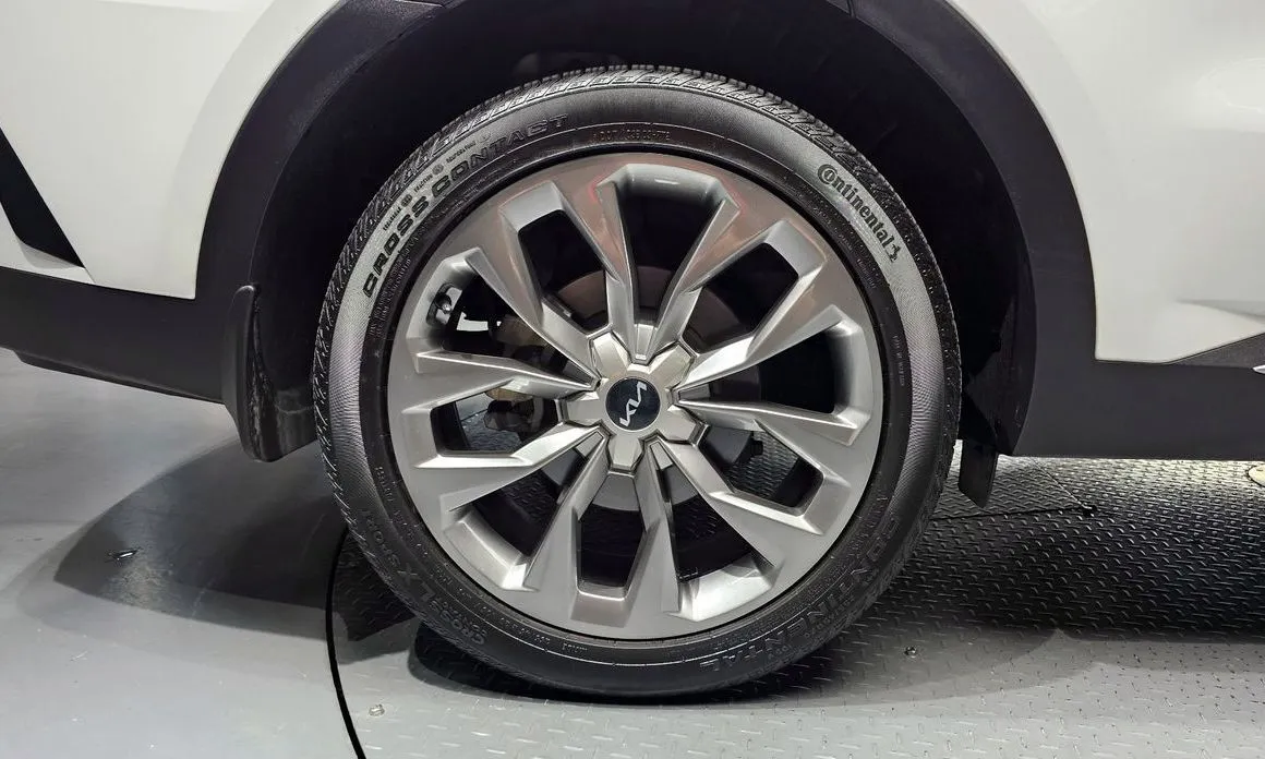Kia Sorento — фото 3