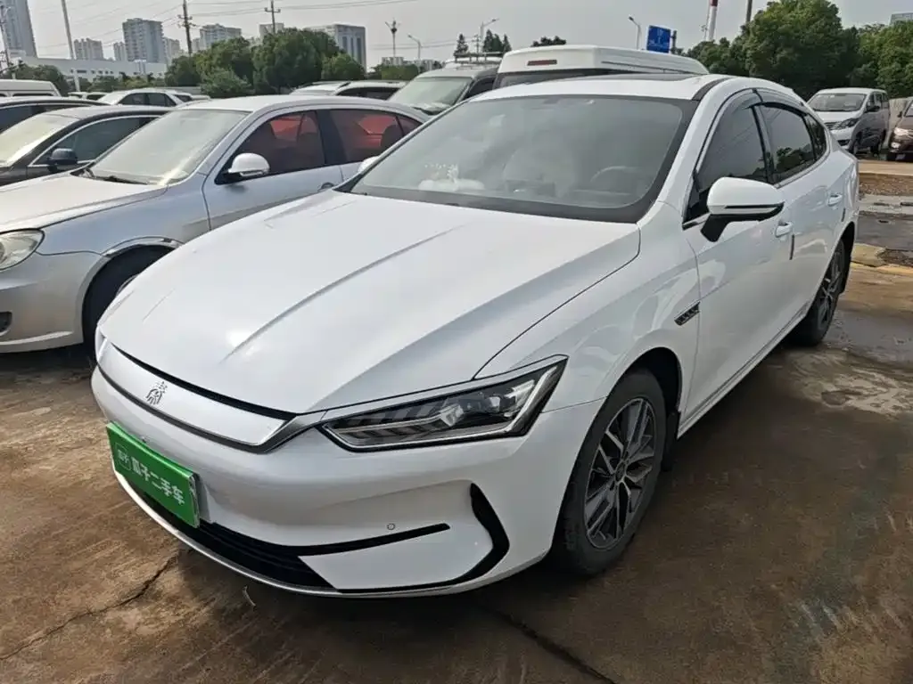BYD Qin PLUS — фото 10
