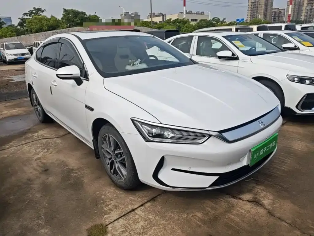 BYD Qin PLUS — фото 8