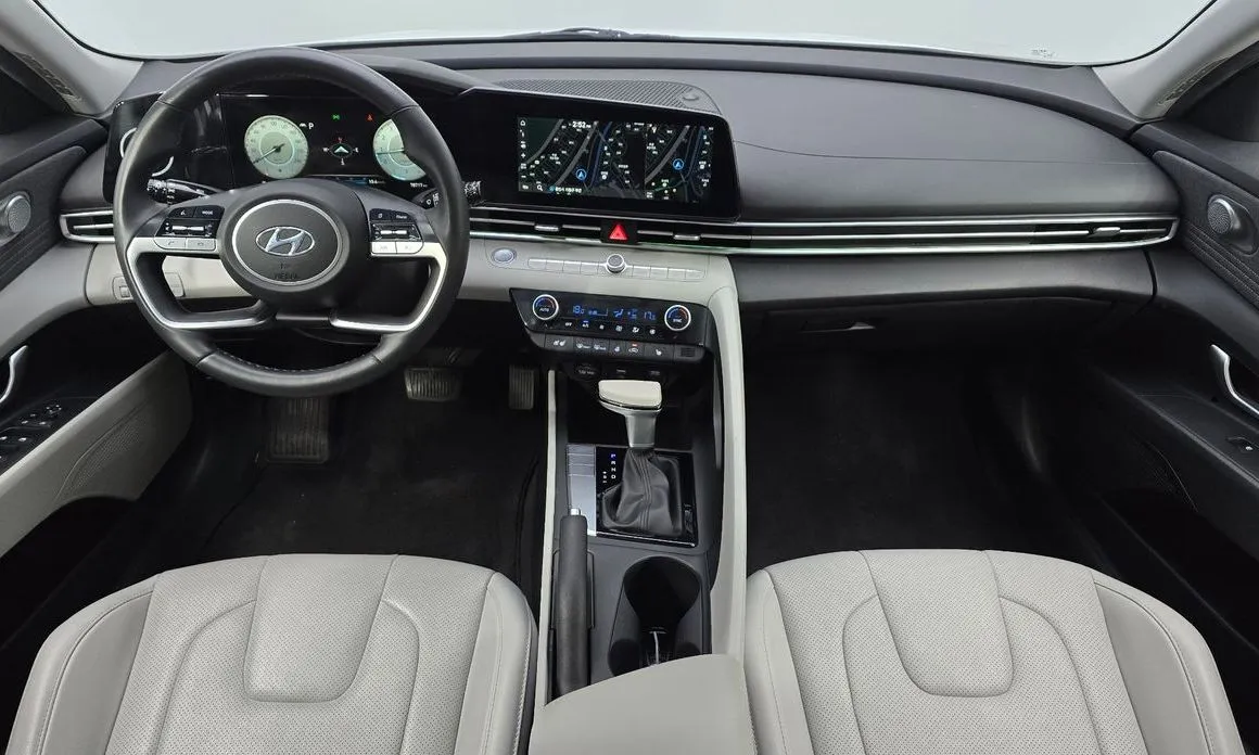 Hyundai AVANTE — фото 9
