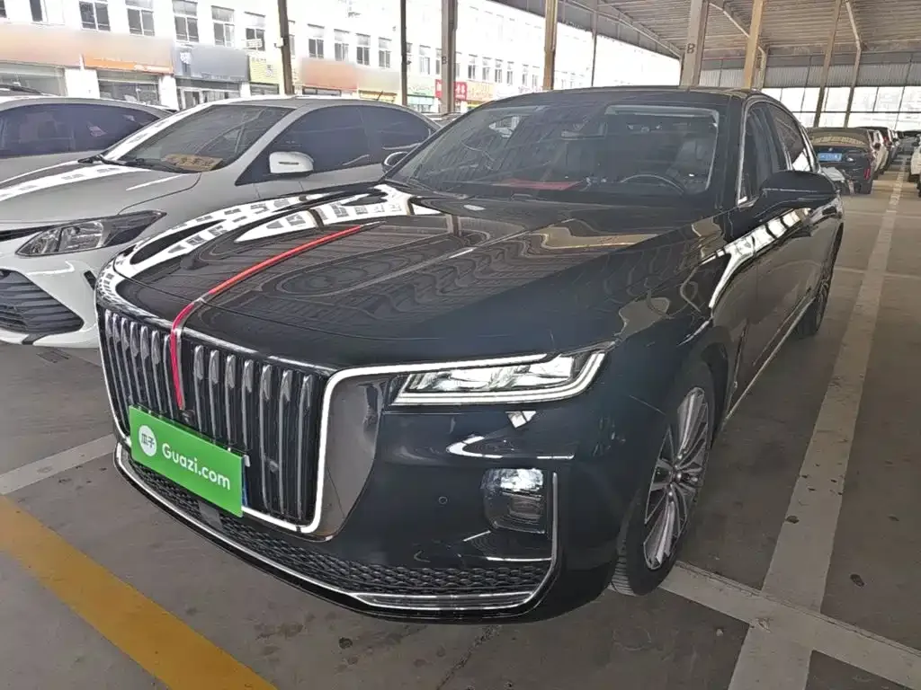 Hongqi H9 — фото 1