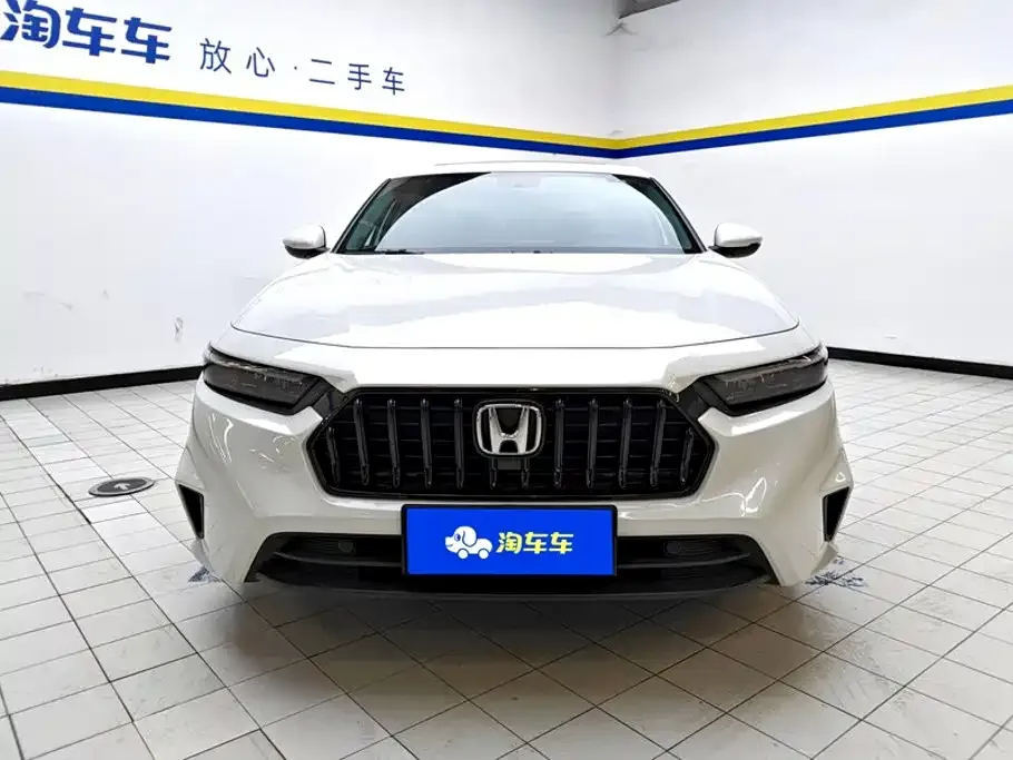 Honda Inspire — фото 9