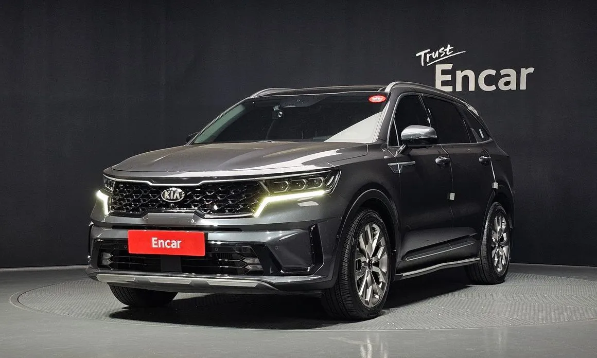 Kia Sorento — фото 1