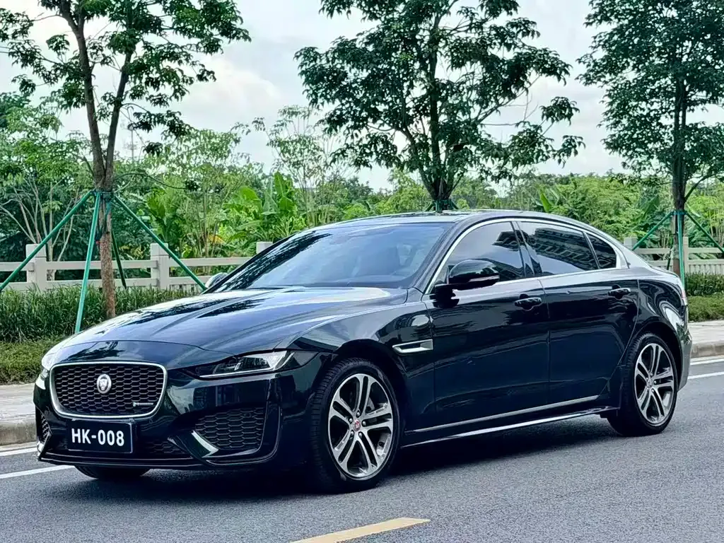Jaguar XEL — фото 1