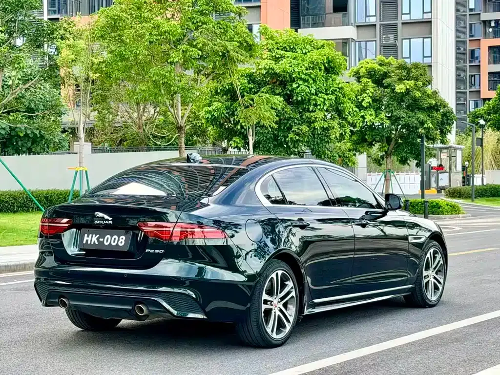Jaguar XEL — фото 5