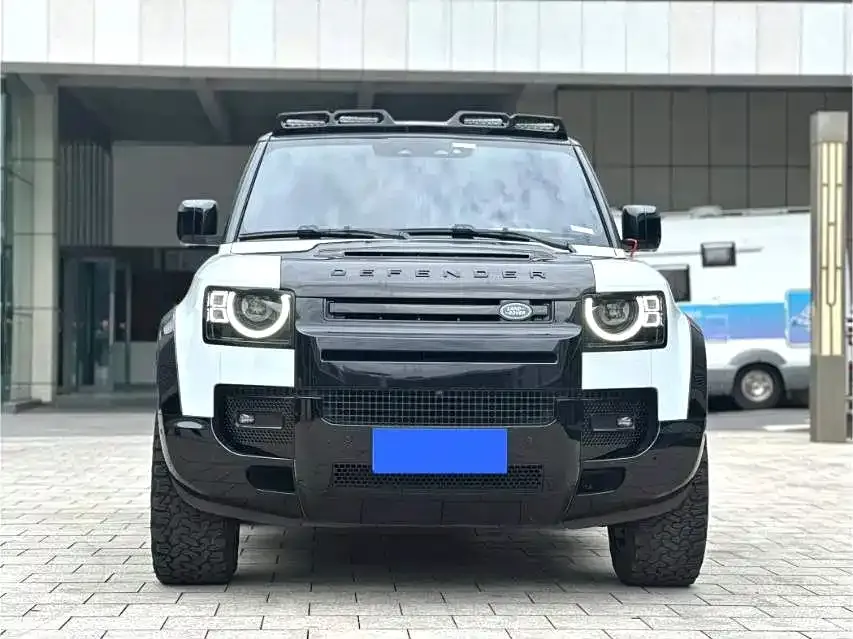 Land Rover Defender — фото 5