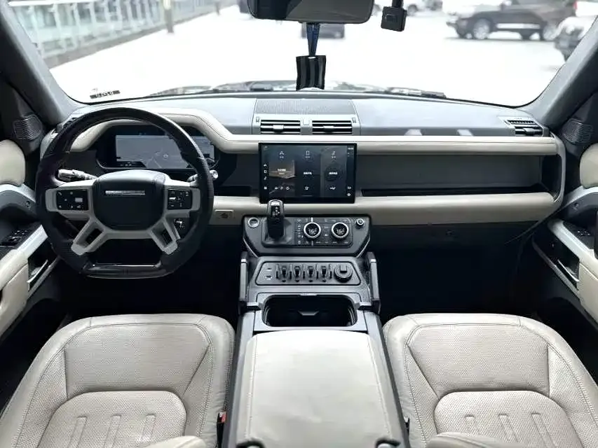 Land Rover Defender — фото 8
