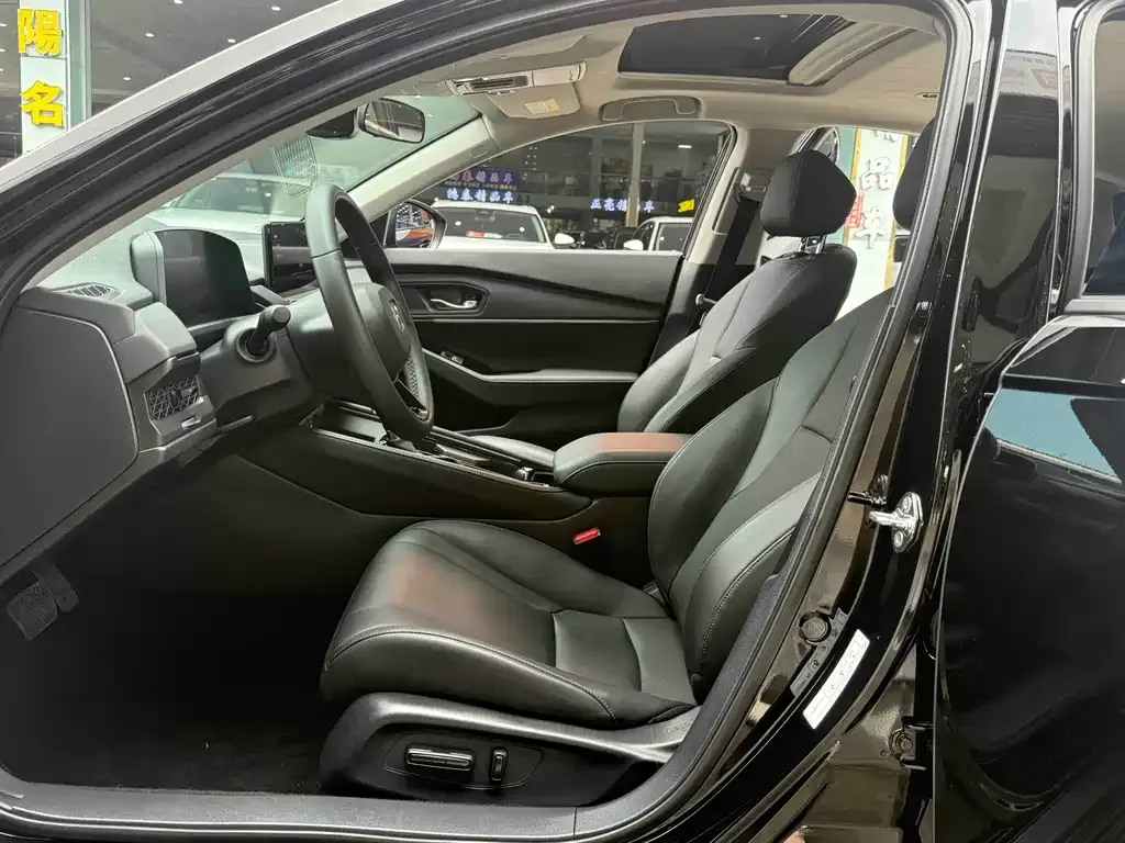 Honda Accord — фото 2