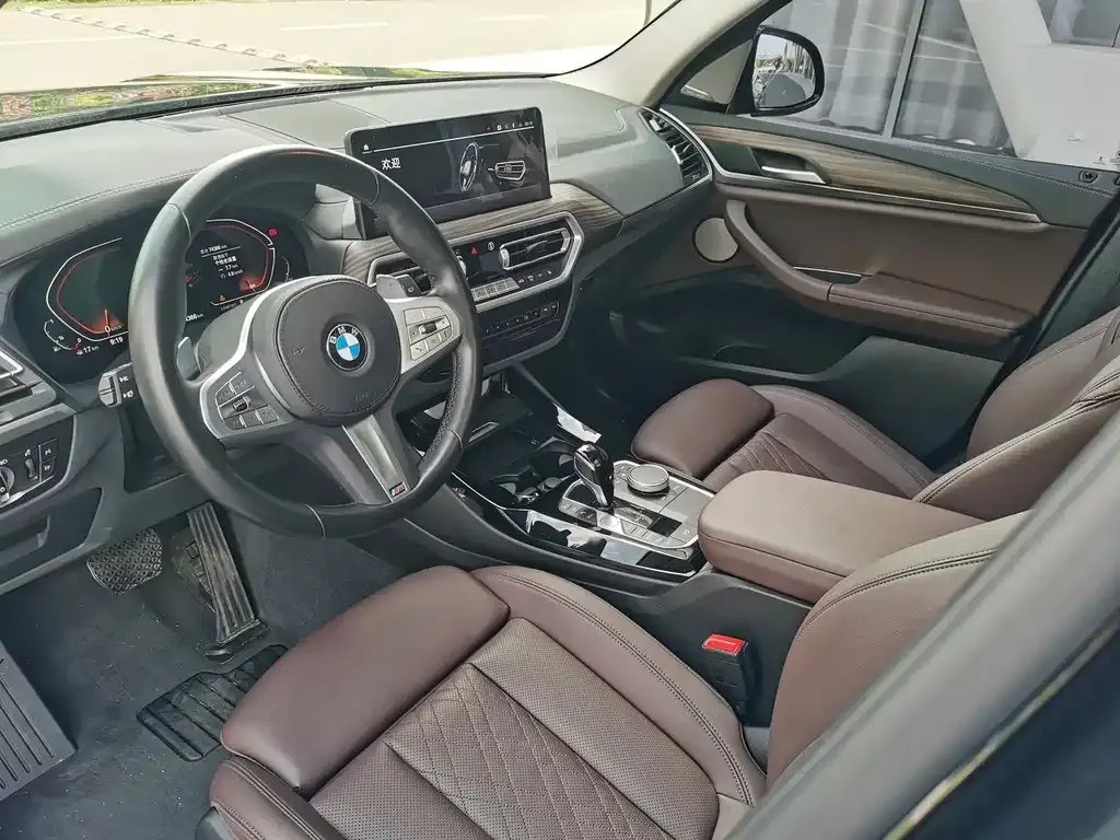 BMW X3 — фото 9