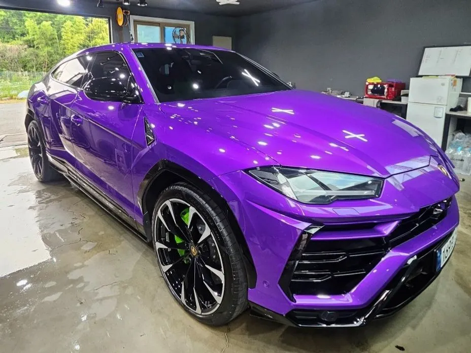 Lamborghini Urus — фото 1