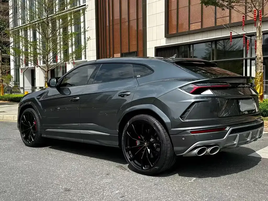 Lamborghini Urus — фото 4