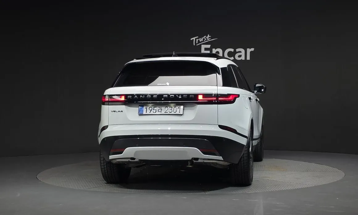Land Rover Range Rover Velar — фото 3