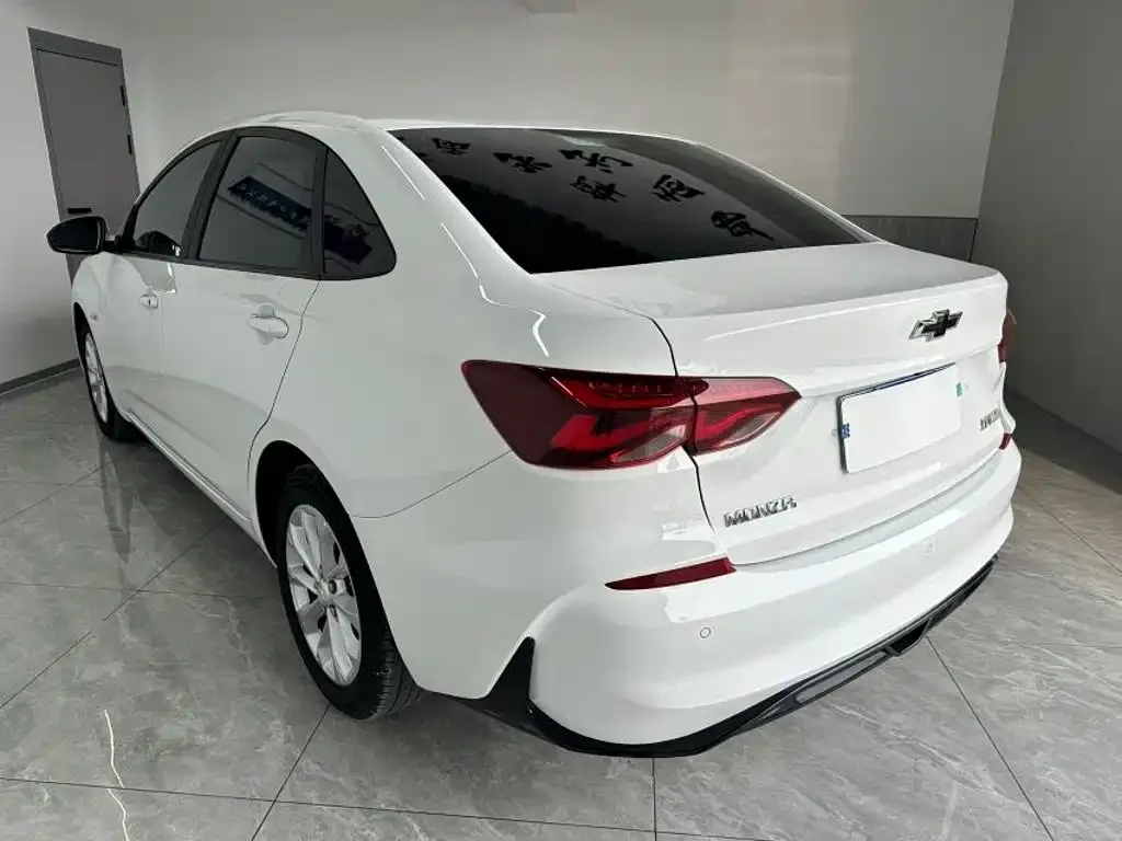 Chevrolet Monza — фото 3