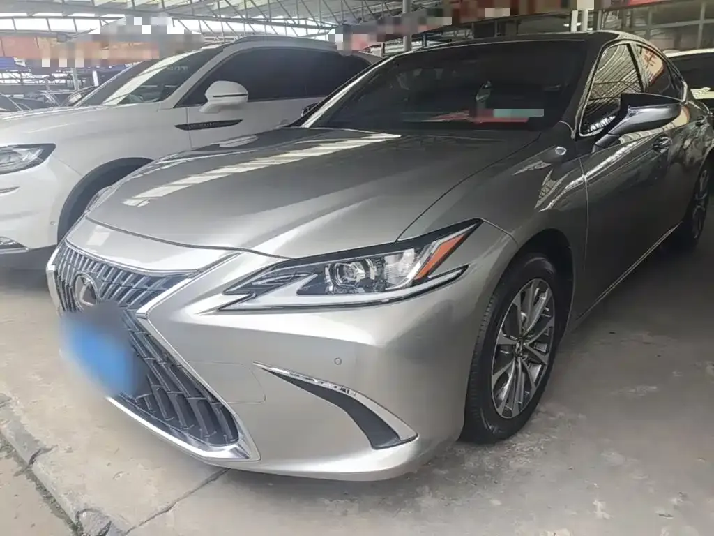 Lexus ES — фото 9