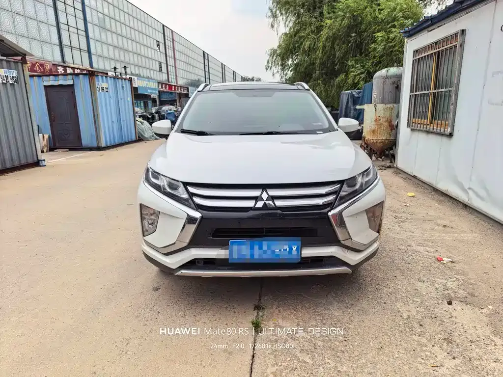 Mitsubishi Eclipse Cross — фото 6