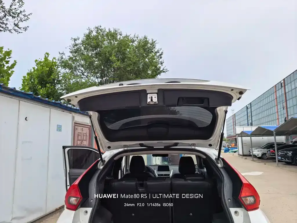 Mitsubishi Eclipse Cross — фото 3
