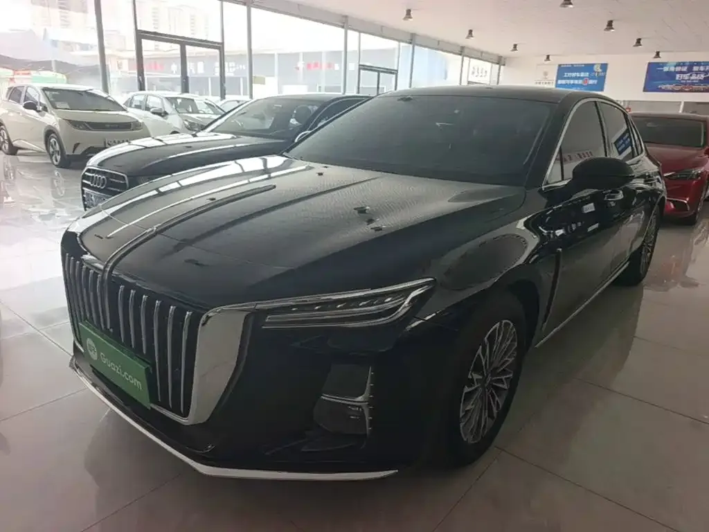 Hongqi H5 — фото 1