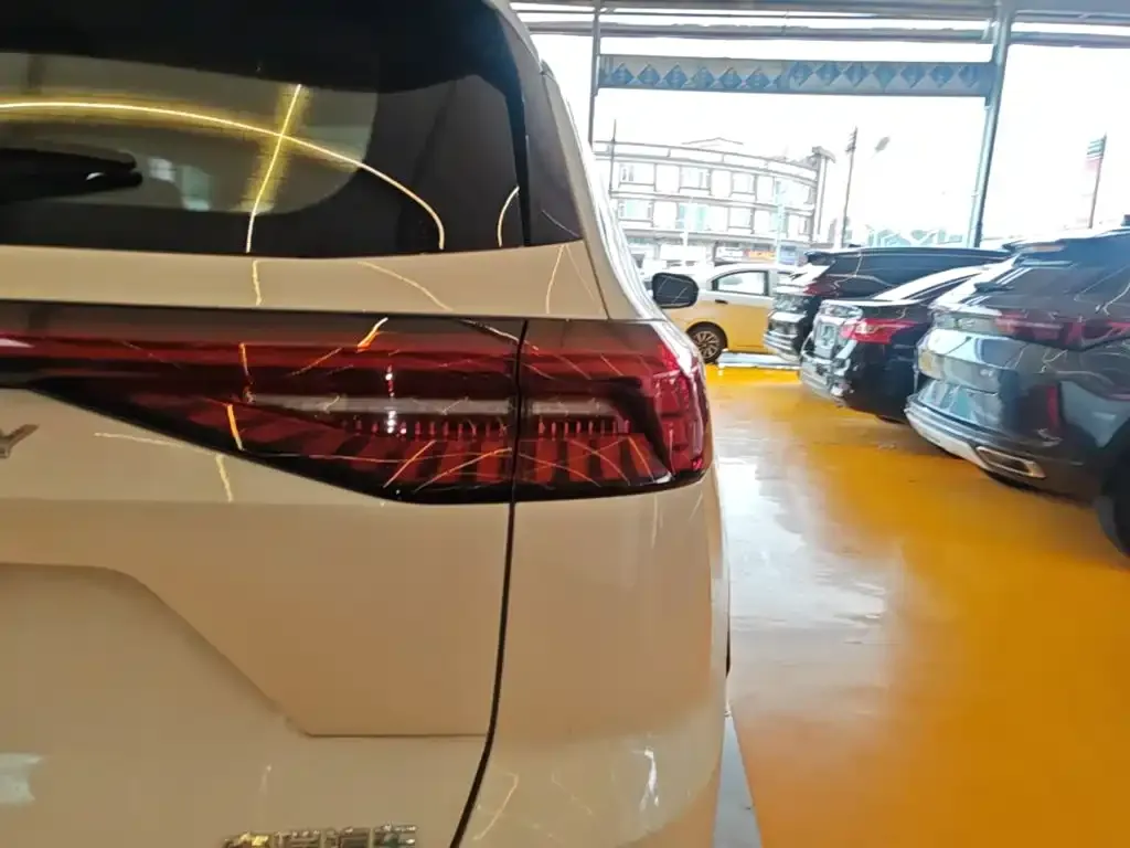 Chery Tiggo 8 PRO — фото 10