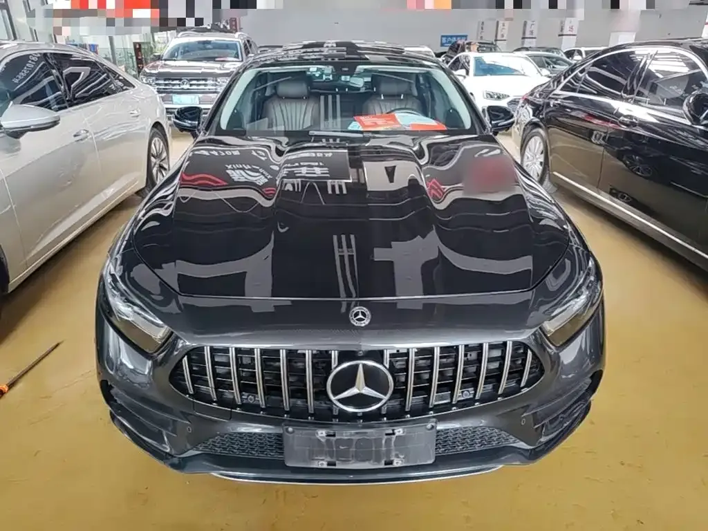 Mercedes-Benz CLS — фото 4