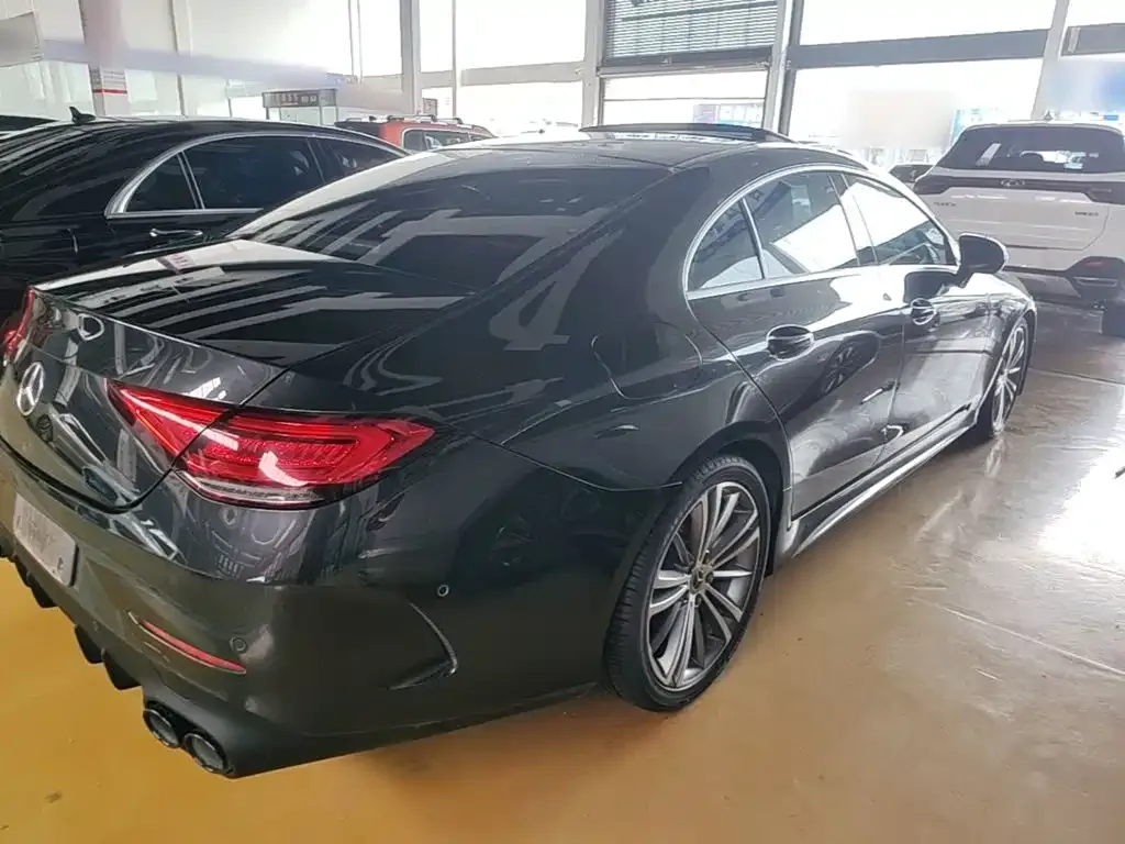 Mercedes-Benz CLS — фото 8