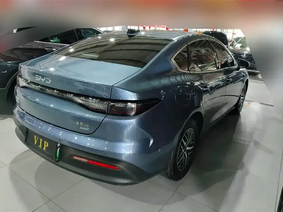 BYD Seal 05 DM-i — фото 5