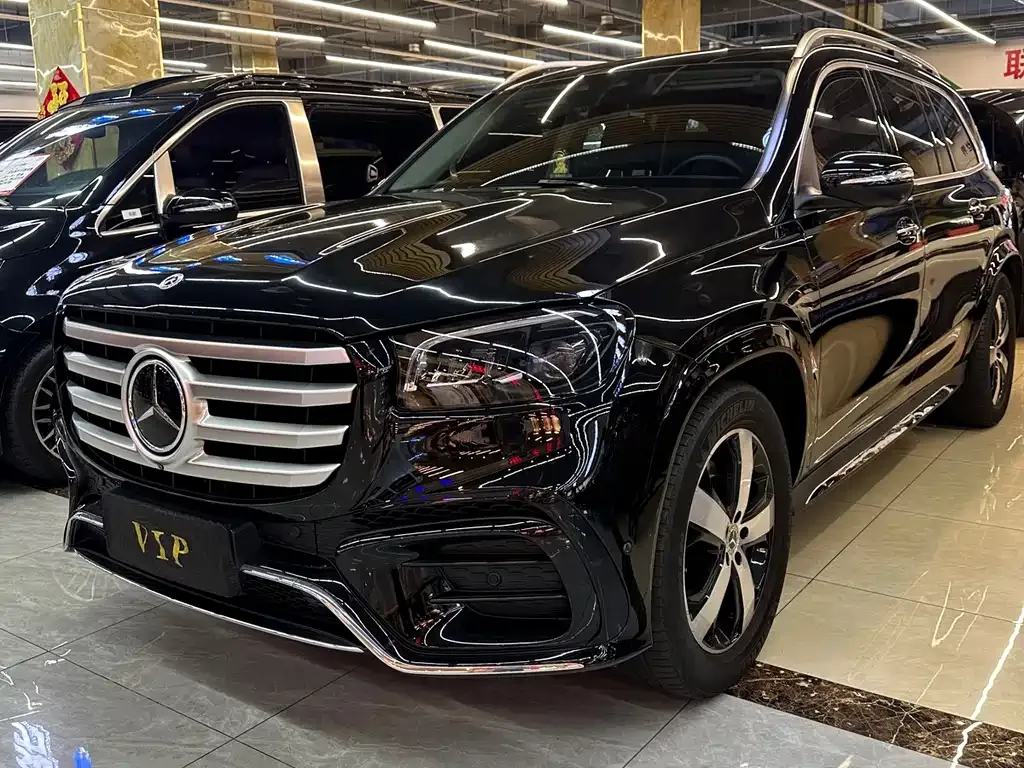 Mercedes-Benz GLS — фото 10